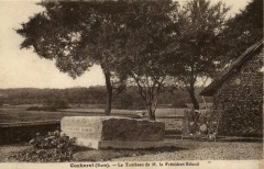 HC-Le-tombeau-dAristide-Briand-3